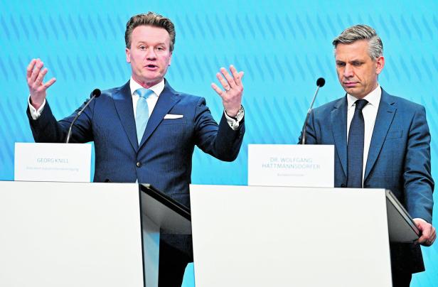 IV-Präsident Georg Knill, ÖVP-Wirtschaftsminister Wolfgang Hattmannsdorfer PK "REAKTION AUF US-ZÖLLE": KNILL/HATTMANNSDORFER