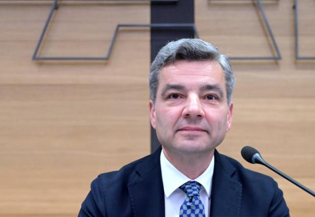 U-AUSSCHUSS ZUM "ROT-BLAUEN MACHTMISSBRAUCH?: PESCHORN