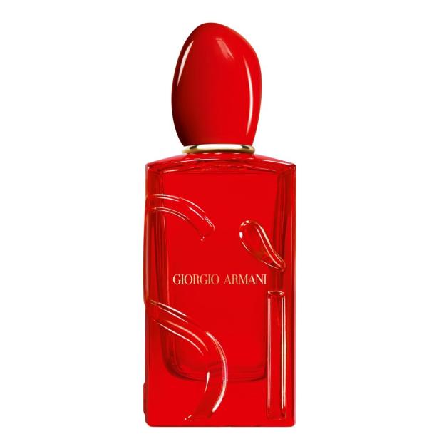 Ein roter Giorgio Armani Flakon mit skulpturalen Verzierungen.
