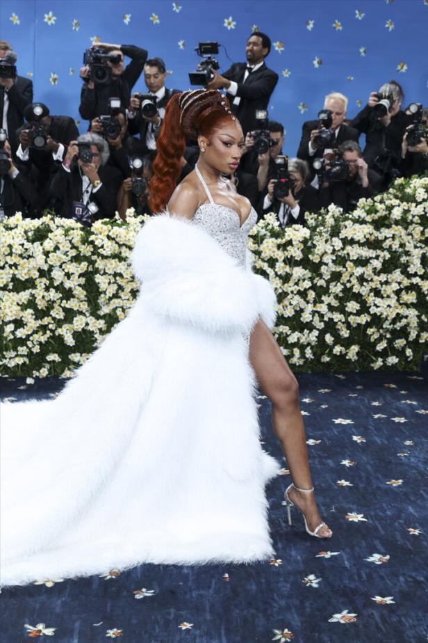 Megan Thee Stallion auf dem roten Teppich der Met Gala 2025 im Metropolitan Museum of Art in New York.