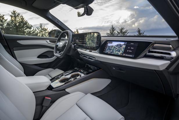 Das Cockpit 46-215044818
