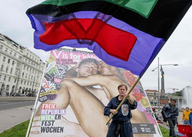 AUSTRIA-PROTEST-VANDALISM-LGBTQ AUSTRIA-PROTEST-VANDALISM-LGBTQ