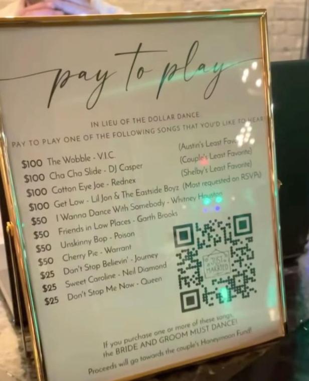 Schild auf einer Hochzeit mit verschiedenen Liedern