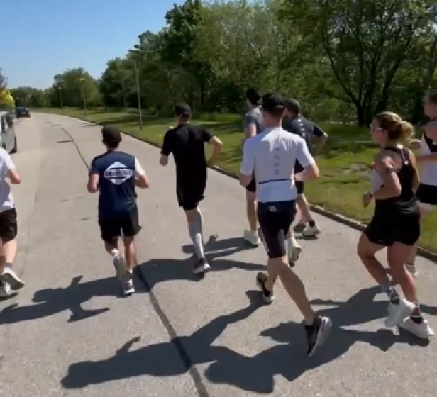 Menschen bei der Challenge