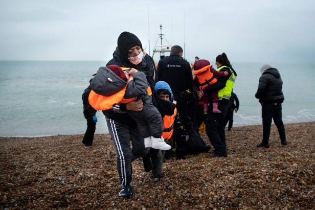 FILES-BRITAIN-FRANCE-EUROPE-MIGRANTS-IMMIGRATION FILES-BRITAIN-FRANCE-EUROPE-MIGRANTS-IMMIGRATION