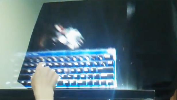 Schwebende Touchscreens im Nebel