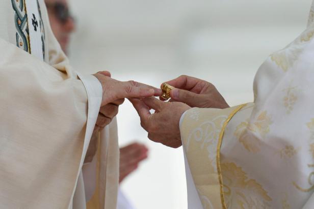 Fischerring für Leo XIV VATICAN-RELIGION-POPE-INAUGURATION