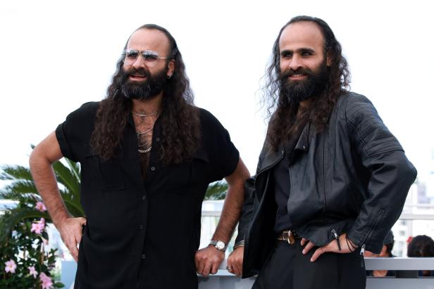 Die Regisseure Tarzan und Arab Nasser beim Photocall für „Once Upon a Time in Gaza“ bei den Filmfestspielen in Cannes.