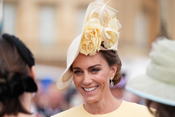 Prinzessin Kate in Gelb BRITAIN-ROYALS-GARDEN PARTY