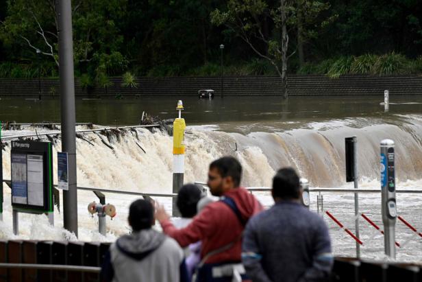 AUSTRALIA-WEATHER-FLOODS