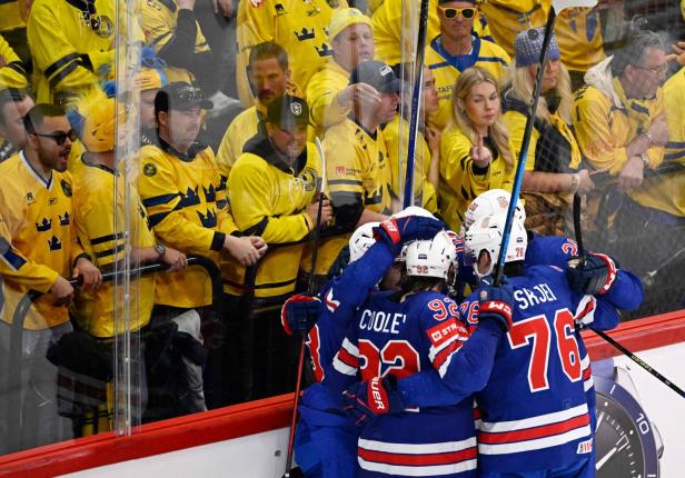 IHOCKEY-WC-2025-MEN-SWE-USA