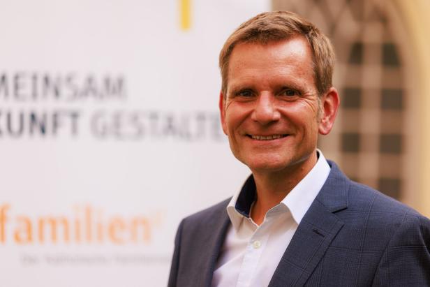 Peter Mender, Präsident des Katholischen Familienverbandes 46-215627727
