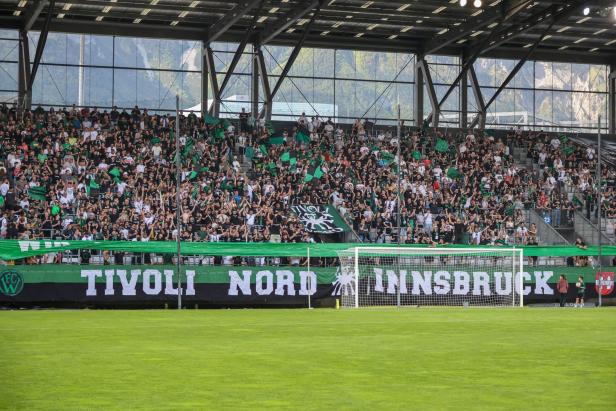 Die Nordtribüne im Tivolistadion