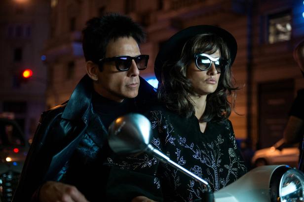 Ben Stiller als Derek Zoolander und Penelope Cruz als Valentina in „Zoolander 2“ (2016).