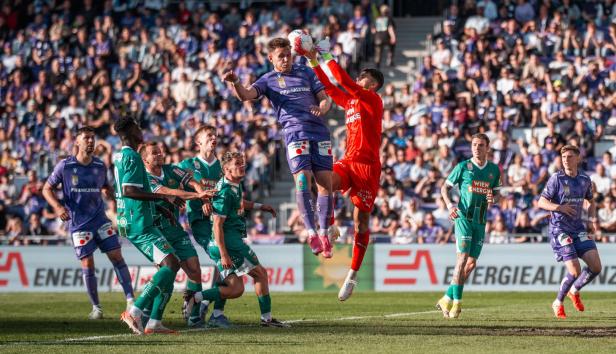 FUSSBALL: ADMIRAL BUNDESLIGA / MEISTERGRUPPE / 8. RUNDE: FK AUSTRIA WIEN - SK RAPID FUSSBALL: ADMIRAL BUNDESLIGA / MEISTERGRUPPE / 8. RUNDE: FK AUSTRIA WIEN - SK RAPID