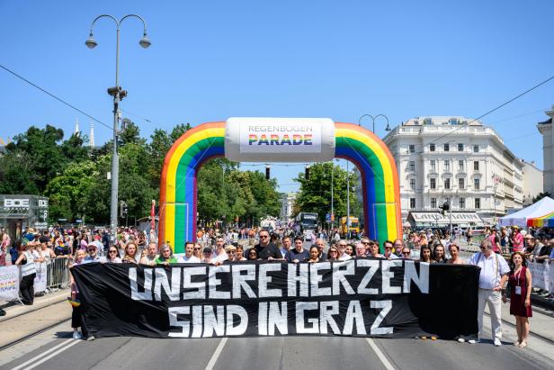 Jetzt erst recht: Laute Lebensfreude gegen die Trauer bei der Vienna Pride