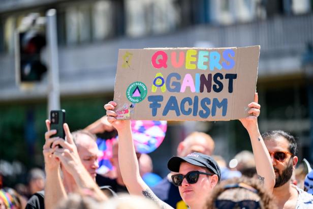 Jetzt erst recht: Laute Lebensfreude gegen die Trauer bei der Vienna Pride