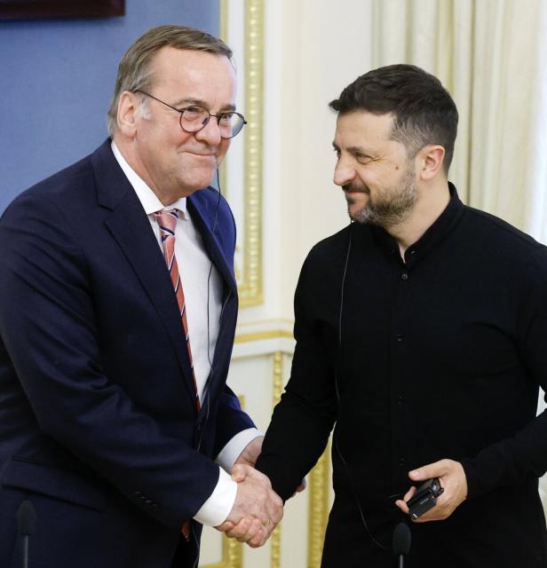 German Defense Minister Boris Pistorius visits Ukraine