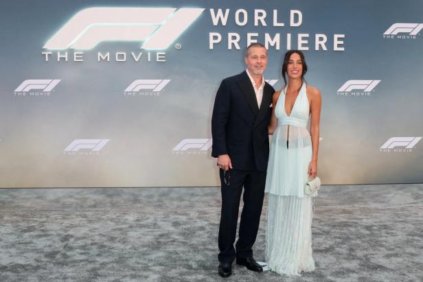Brad Pitt und Inés de Ramón bei der Premiere von "F1 The Movie" in New York Premiere of "F1 The Movie" in New York