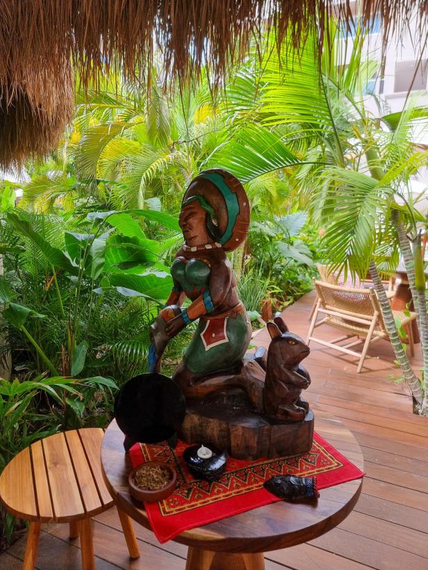 Maya-Göttin Ixchel wacht nicht nur über die Isla Mujeres, sondern auch über den Spa-Bereich im Almare.