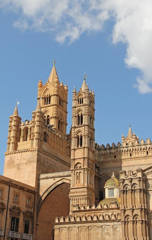 Die Kathedrale Maria Santissima Assunta in Palermo, Sizilien.