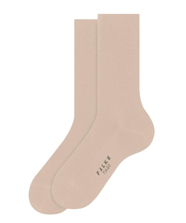 Ein Paar hellrosa FALKE Tiago Socken.