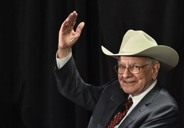 Warren Buffett (95)