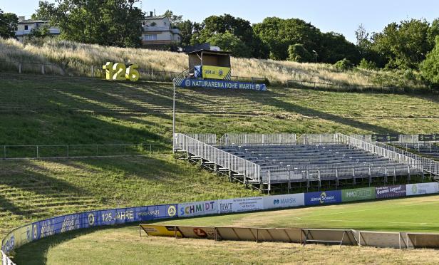 ++ THEMENBILD ++ FUSSBALL: 100 JAHRE HOHE WARTE / FIRST VIENNA FC ++ THEMENBILD ++ FUSSBALL: 100 JAHRE HOHE WARTE / FIRST VIENNA FC