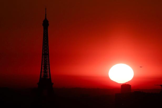 FRANCE-ENVIRONMENT-CLIMATE-HEATWAVE