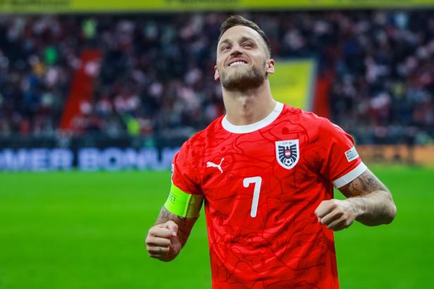 SOCCER - NL, AUT vs NOR Marko Arnautovic bewegt die Fans