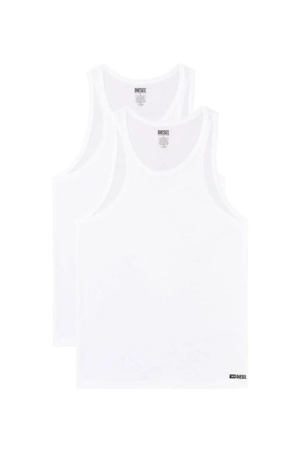 Zwei weiße Tanktops der Marke Diesel liegen übereinander.