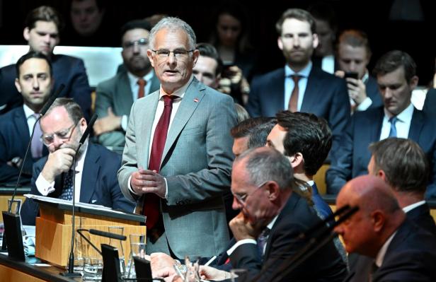 SONDERSITZUNG DES NATIONALRATES MIT BUDGETREDE: MARTERBAUER