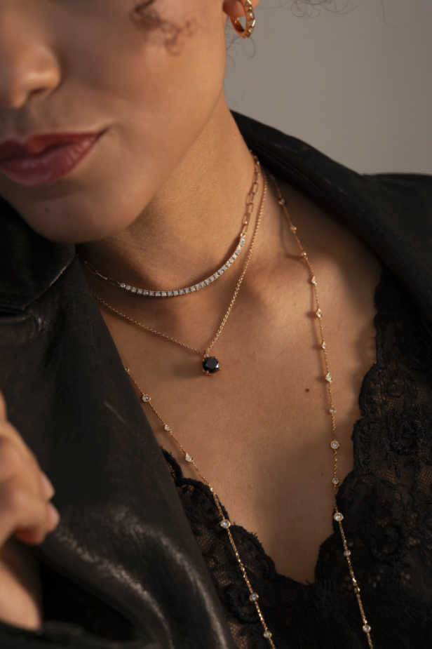 Safira Robens, Schmuck
