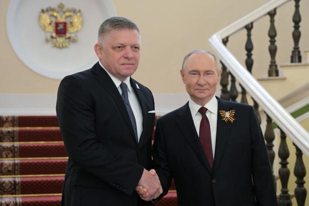 Russian President Putin greets foreign leaders before parade marking WW2 victory anniversary in Moscow Russian President Putin greets foreign leaders before parade marking WW2 victory anniversary in Moscow