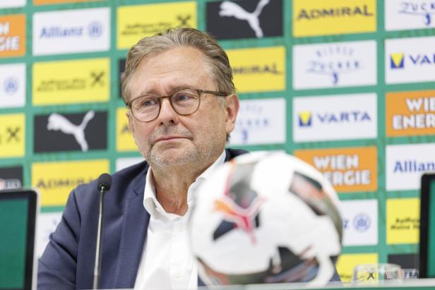PK SK Rapid Wien: Vorstellung des neuen Cheftrainers Peter Stöger