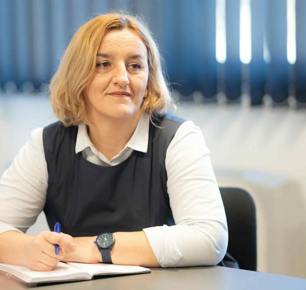 Amra Begić 46-216577541