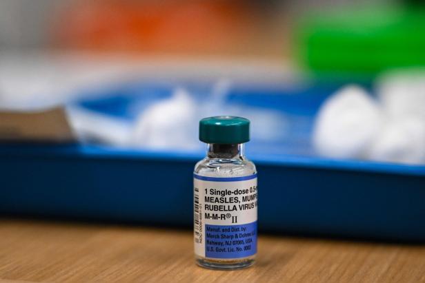 US-HEALTH-POLITICS-VACCINES-VIRUS