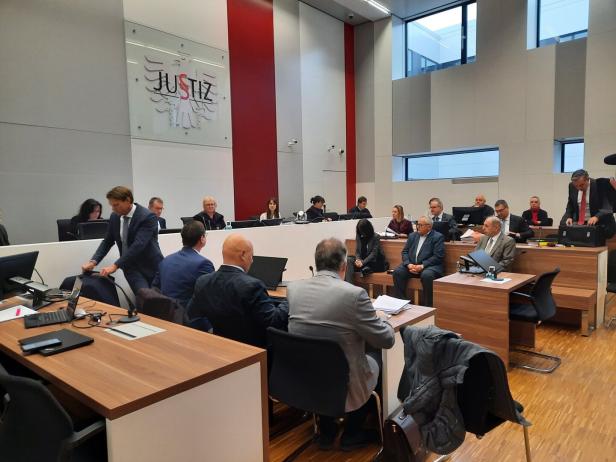 Commerzialbank Prozess Commerzialbank Prozess