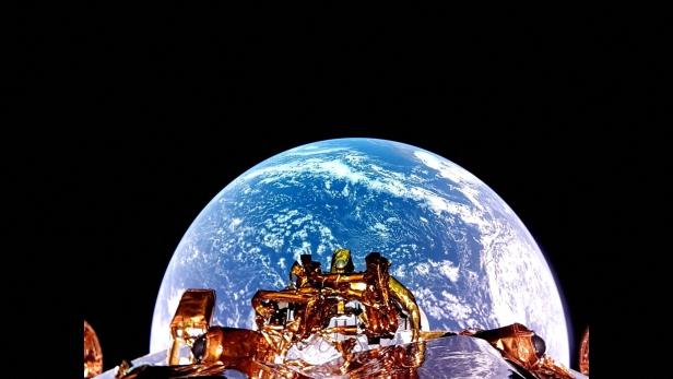 SPACE-US-MOON