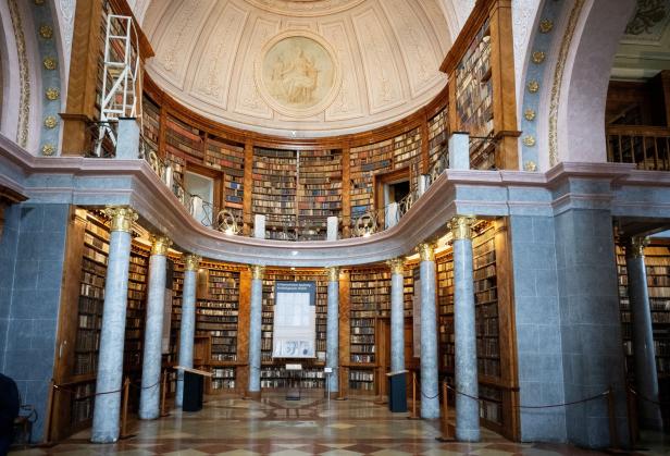 Die Erzabtei Pannonhalma: ein historischer Schatz in Ungarn.