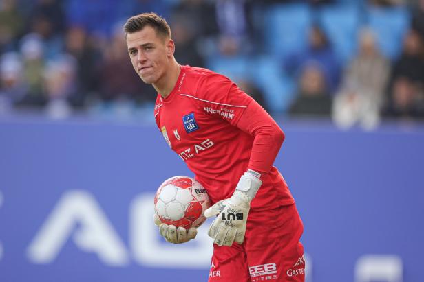 FUSSBALL: ADMIRAL BUNDESLIGA/ 14. RUNDE: FC BLAU WEIß LINZ - GAK