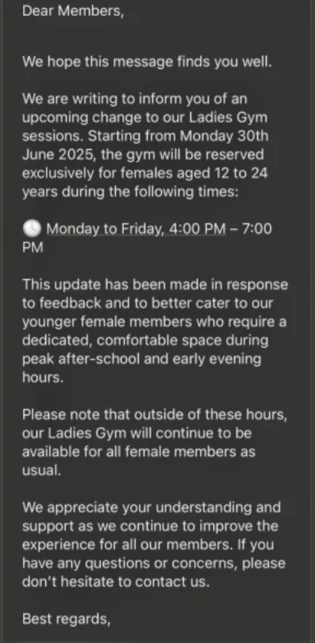 Screenshot einer Mitteilung des Fitnessstudios: Frauen über 24 Jahren sind nicht erlaubt.