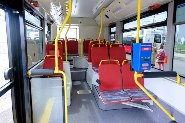 Medientermin Wiener Linien „Neue Batterie-Wasserstoff-Busflotte in Wien angekommen“.
