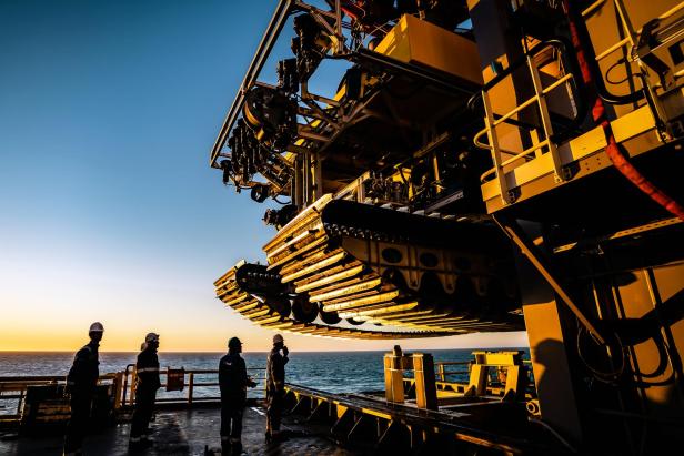 Der Polymetallic Nodule Collector von The Mining Company soll Manganknollen am Grund der Tiefsee ernten.