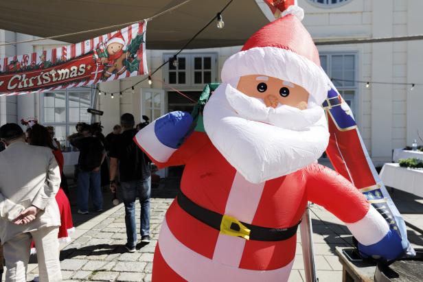 „Christmas in July“ mit Single Bells Stars.
