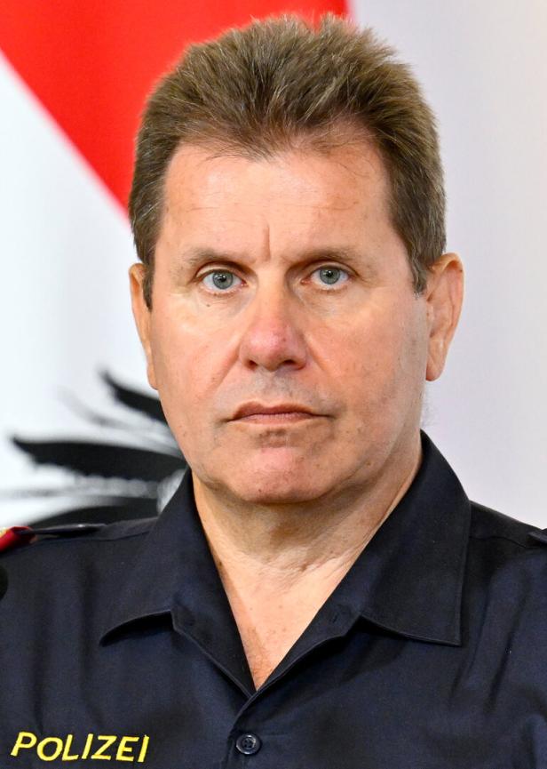 PK "ASYL-HALBJAHRESBILANZ 2025": TAKÁCS PK "ASYL-HALBJAHRESBILANZ 2025": TAKÁCS