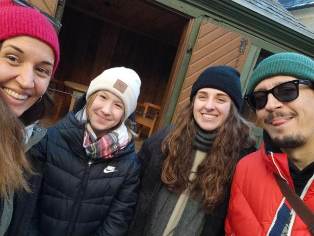 Gastfamilie Schuhmeier gemeinsam mit Austauschschülerin Rosario bei einem ihrer zahlreichen Ausflüge.