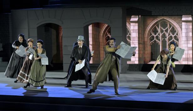 Szene aus dem Musical „Jekyll & Hyde“ auf der Felsenbühne Rathen.