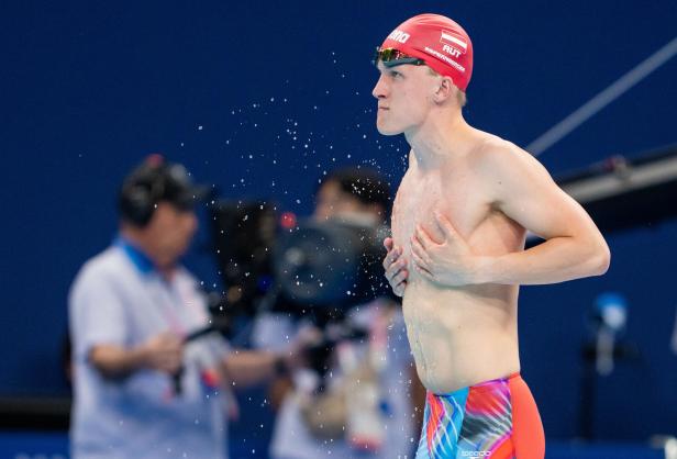 OLYMPIA 2024 - SCHWIMMEN - 200M DELFIN - FINALE: ESPERNBERGER