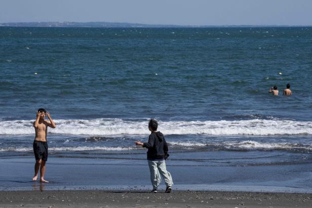 JAPAN-RUSSIA-QUAKE-TSUNAMI